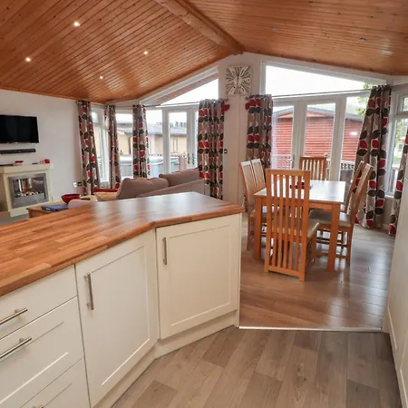 22 Thirlmere *