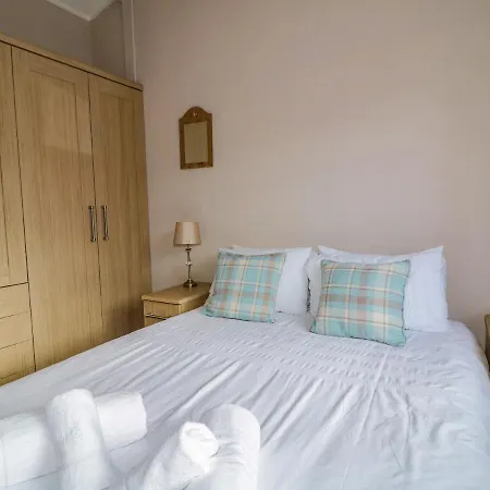 22 Thirlmere Semesterbostad *